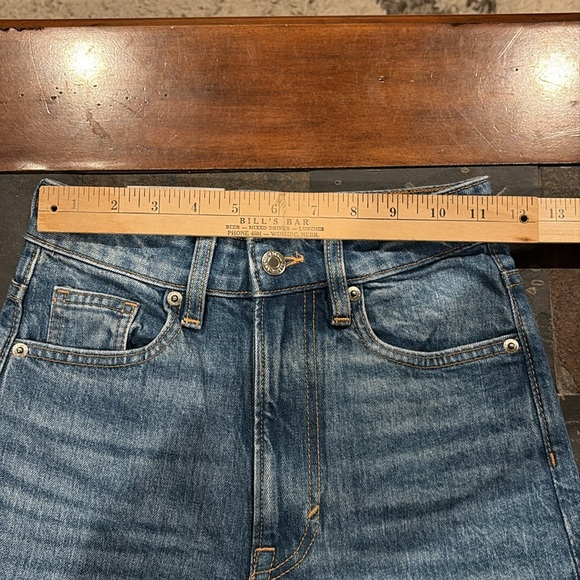 H&M Blue High Rise Jeans with Wide-Leg Cut - Picture 6 of 9